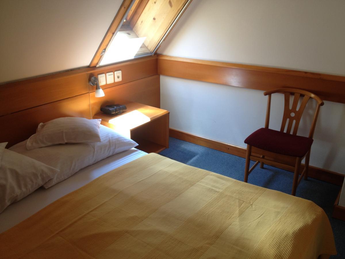 Hotel Apart Hotel Хевиз Экстерьер фото
