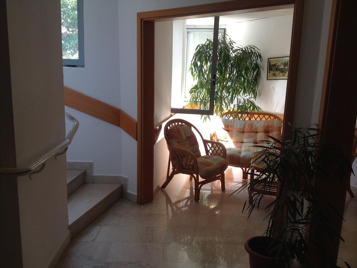 Hotel Apart Hotel Хевиз Экстерьер фото