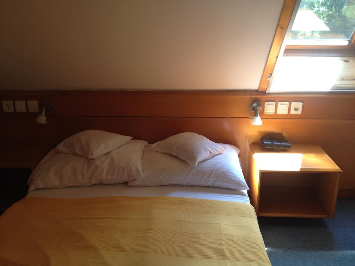 Hotel Apart Hotel Хевиз Экстерьер фото