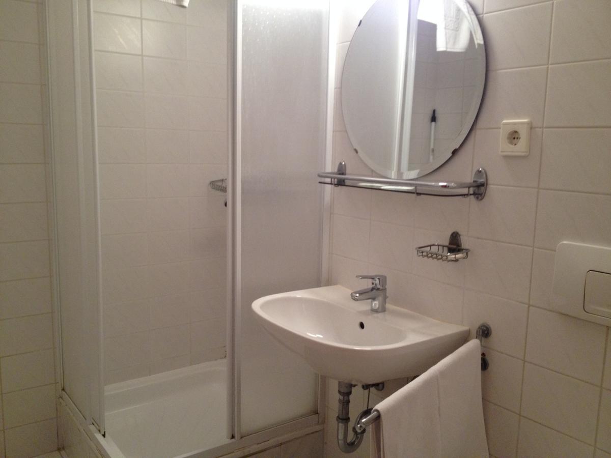 Hotel Apart Hotel Хевиз Экстерьер фото